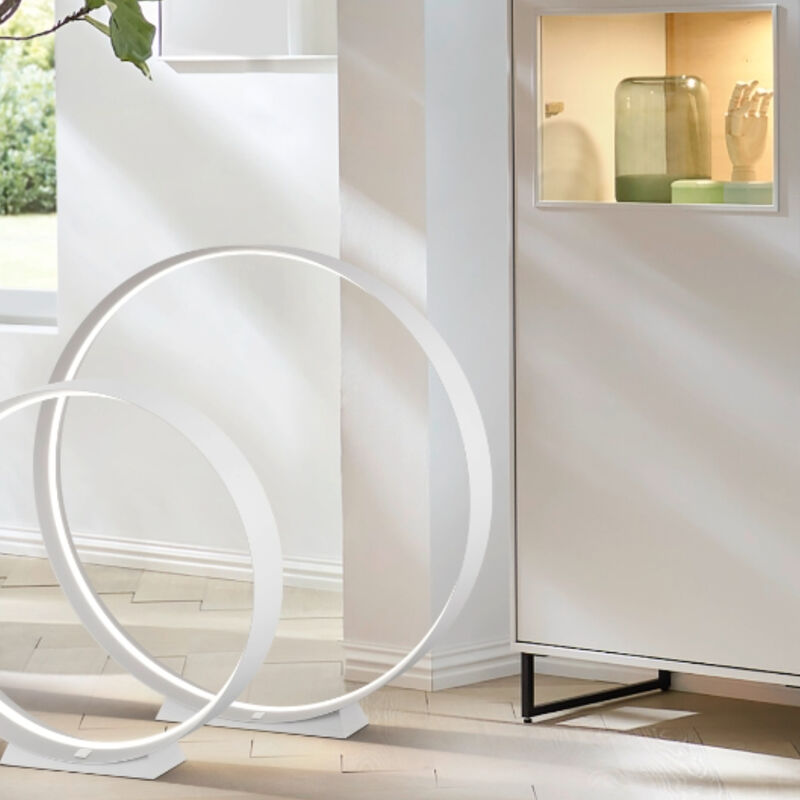 Musterring Loop LED-lattiavalaisin 75 cm mattavalkoinen/hopea